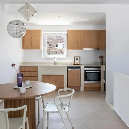 Σπίτι διακοπών Citadela Paros Molos - Beachfront Maisonette With Plunge Pool