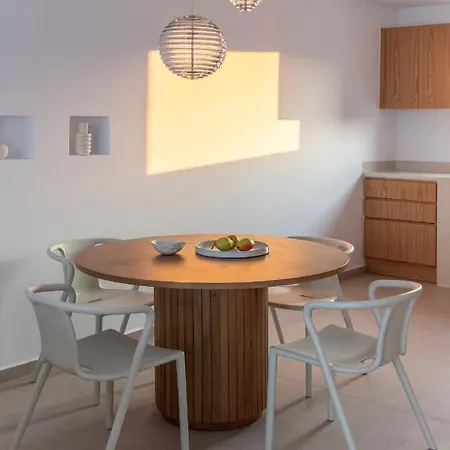 Σπίτι διακοπών Citadela Paros Molos - Beachfront Maisonette With Plunge Pool