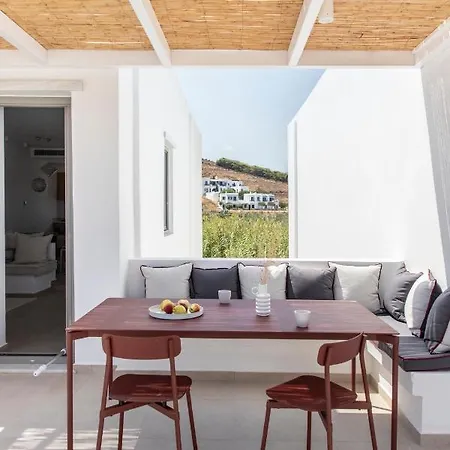 Citadela Paros Molos - Beachfront Maisonette With Plunge Pool Feriehus *