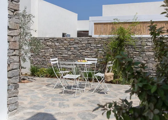 Citadela Paros Molos - Beachfront Maisonette With Plunge Pool Feriehus Molos (Paros)